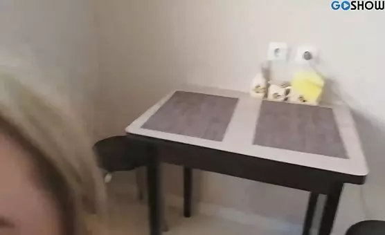 Eager Milf Mouth Feeding Cock and Glistening Facial